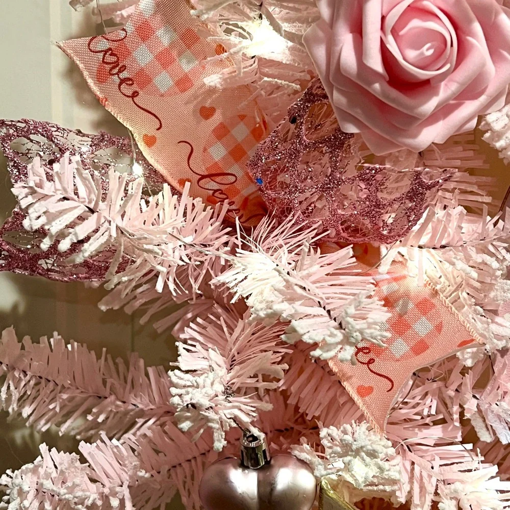 Handmade 22” Valentine’s Day Pink Flocked Garland Gnome LED Wreath W30